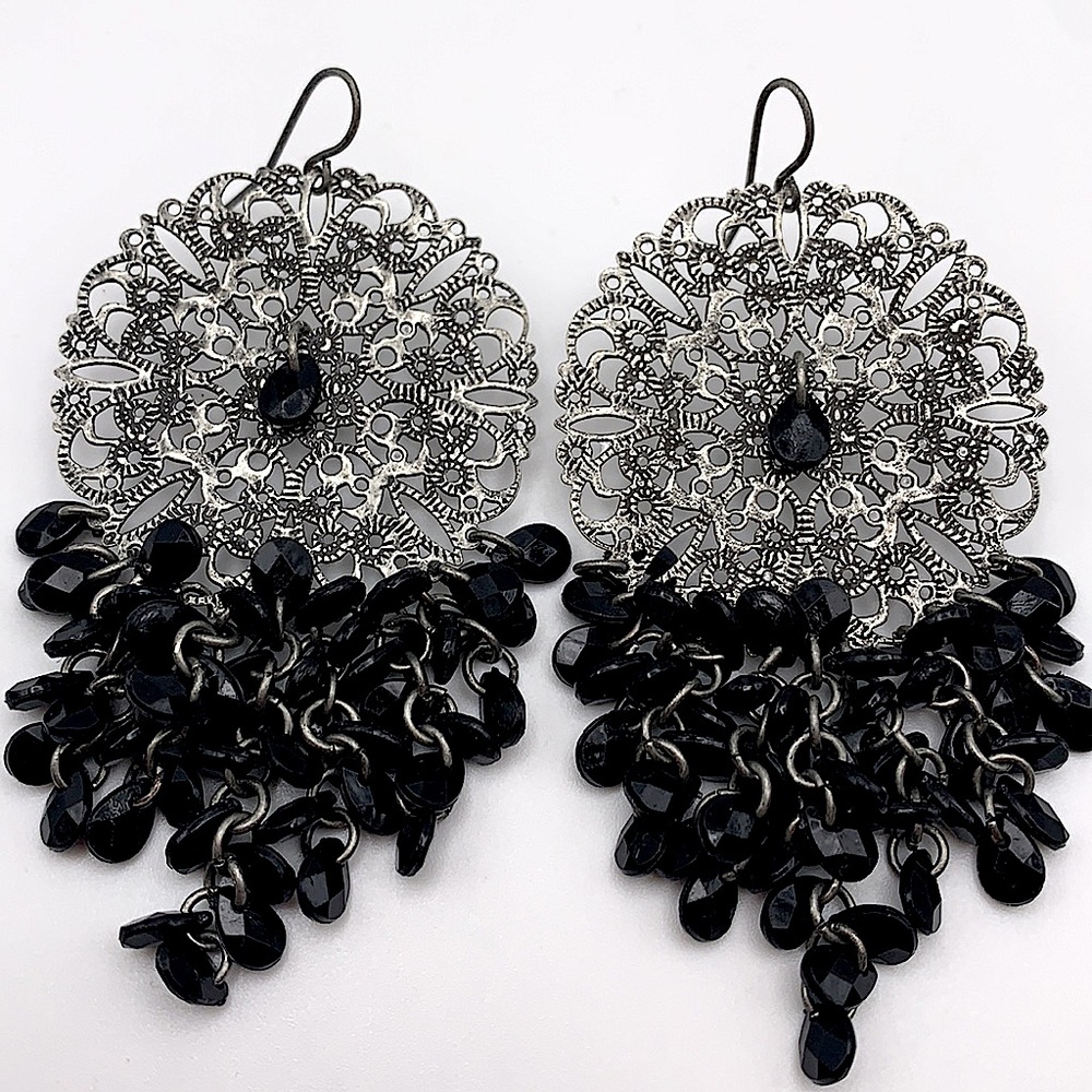 Silver and Jet Black Filigree Earrings NEW